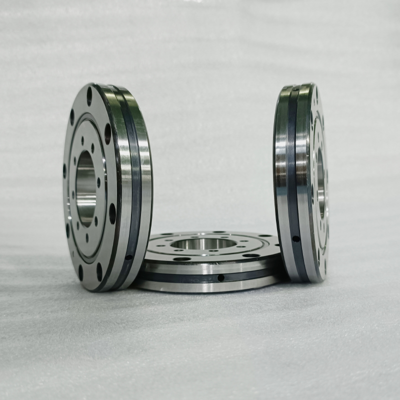 交叉滾子軸承用在工業(yè)機(jī)器人上的好處有哪些？