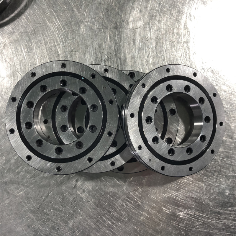 精密交叉滾子軸承如何選型？詳解